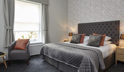 Habitación clásica con 1 cama doble o 2 individuales