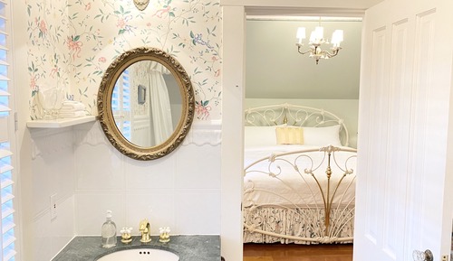 Cinderella Room, 1st Floor (Stair Access Only)