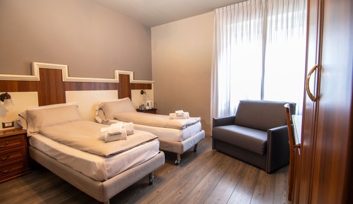 Habitación clásica con 1 cama doble o 2 individuales
