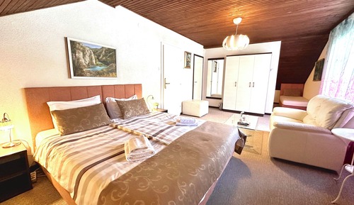 Habitación cuádruple Confort, balcón, vistas al jardín