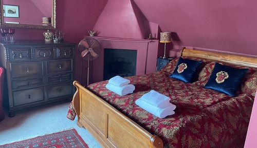 Double or Twin Room, Ensuite