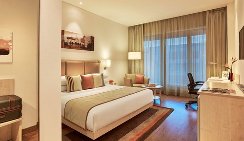Habitación ejecutiva, 1 cama de matrimonio grande, vistas a la ciudad