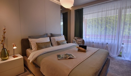 Refurbished Double Room Without Balcony