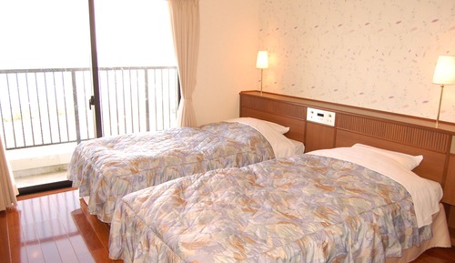 Habitación superior con 2 camas individuales, no fumadores, vistas al mar