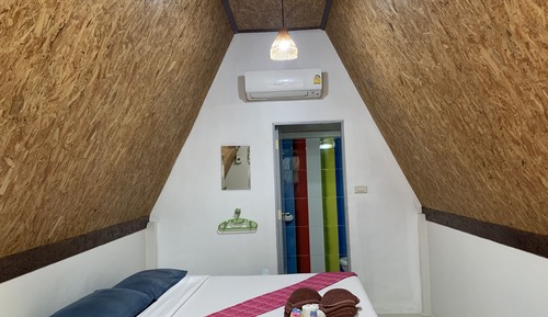 Comfort Room with Shower