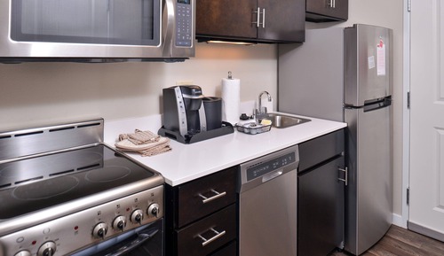Suite, 1 habitación, no fumadores (Mobility Accessible, Roll-in Shower)