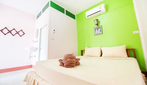 Habitación estándar con 1 cama doble o 2 individuales, 1 cama de matrimonio grande