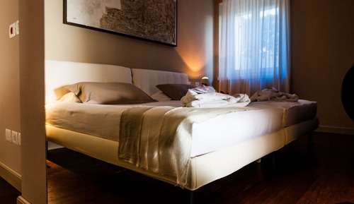 Suite, patio, vistas al lago