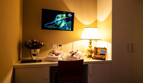 Suite, patio, vistas al jardín (Accessible)