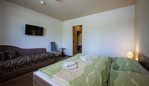 Habitación doble (with 2 extra bed)
