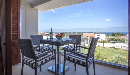 Apartment 5, Balcony