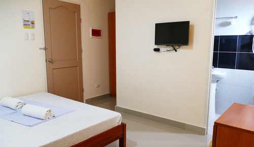 Habitación Premium doble, 1 cama de matrimonio grande, vistas parciales al mar