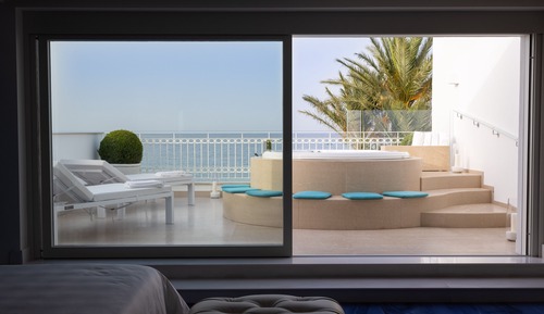 Suite, 1 cama de matrimonio grande, vistas al mar, mirando al mar