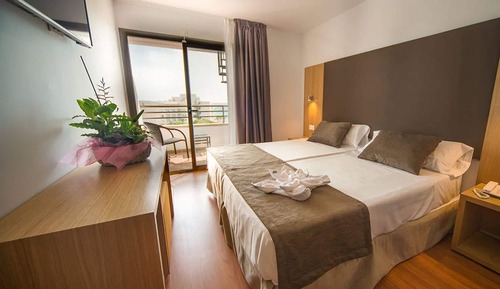 Habitación doble, balcón, vistas al mar