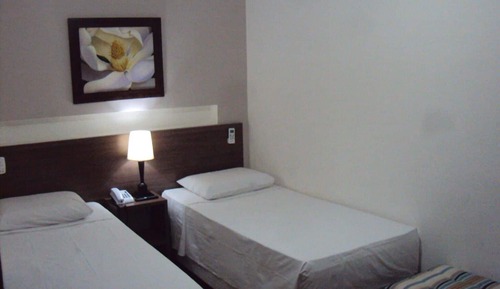 Habitación estándar con 2 camas individuales