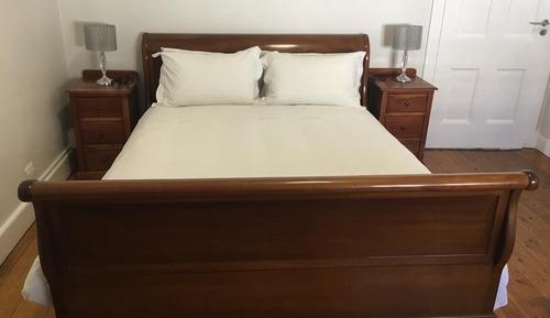 Room 1 Queen Self Catering