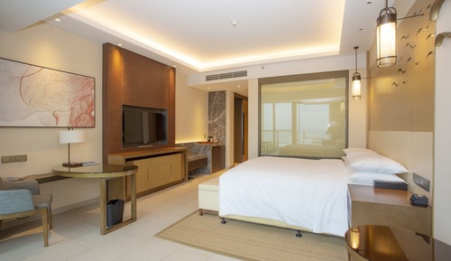 Habitación, 1 cama de matrimonio grande, balcón, vistas al jardín