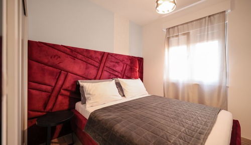 Apartment, 2 Bedrooms, Pool View (5)