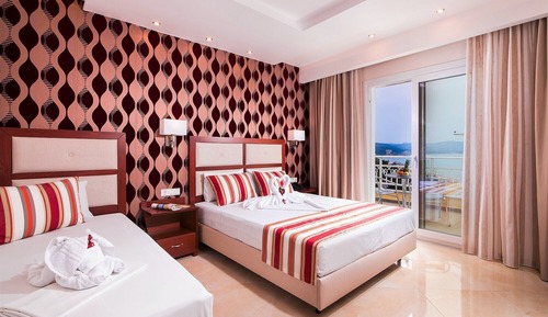 Habitación triple Deluxe, vistas al mar