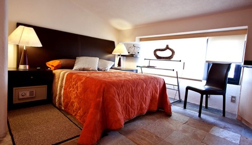 Junior Suite with Kitchenette, microwave and minibar