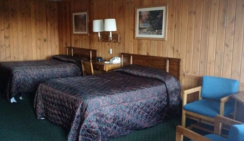 Habitación básica doble de uso individual, 2 camas dobles, no fumadores