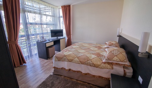 Habitación doble superior, en edificio anexo