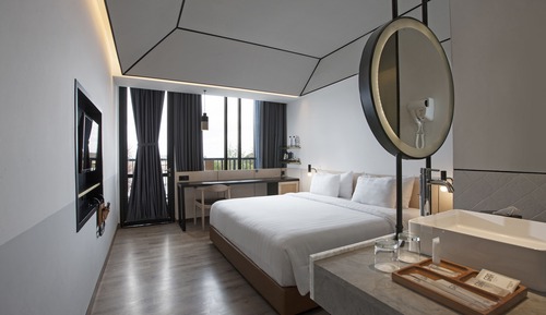 Habitación Deluxe, 1 cama de matrimonio grande, balcón