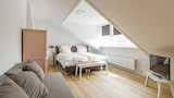 Triple Room, Shared Bathroom