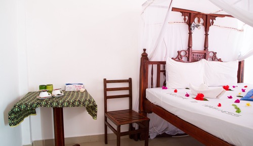 Habitación triple estándar, vistas al jardín