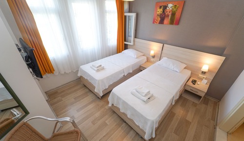 Habitación estándar con 2 camas individuales