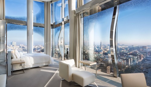 Suite, 1 cama de matrimonio grande, vistas a la ciudad