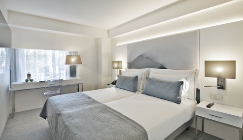 Habitación estándar con 1 cama doble o 2 individuales
