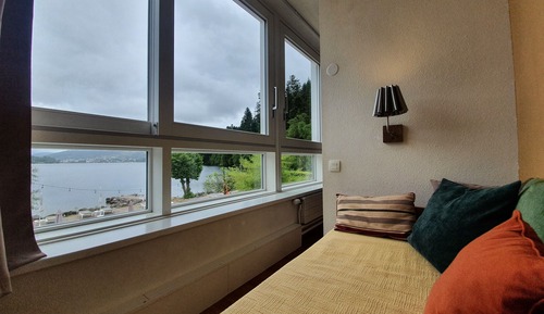 Studio Confort, vue sur le lac, au bord de la plage (4 personnes)