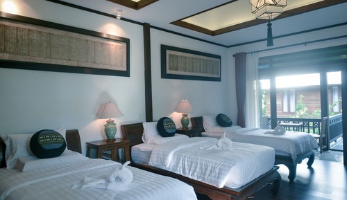 Habitación triple de lujo, lanai, vistas al complejo turístico