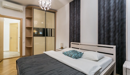 Apartamento Confort, 2 habitaciones (18, Prospekt Nezavisimosti)