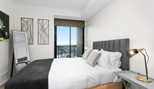 Apartamento, 2 habitaciones, balcón, vistas al río (1 Bathroom )