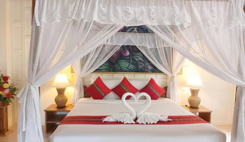 Second Row Beach Bungalow