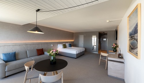Habitación, 2 camas dobles, vistas a la montaña (Junior Suite)