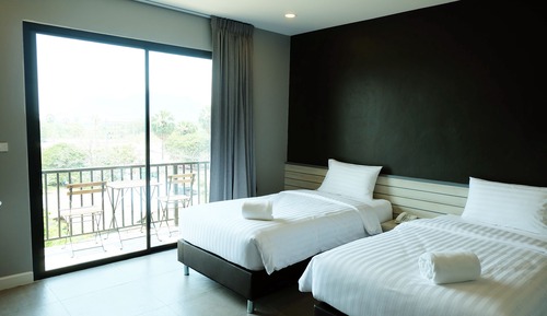 Modern Room Twin