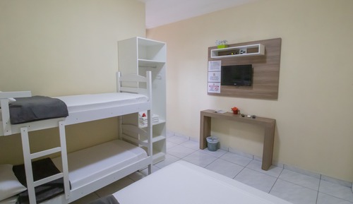 Habitación cuádruple estándar
