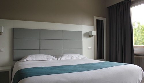 Habitación estándar con 1 cama doble o 2 individuales