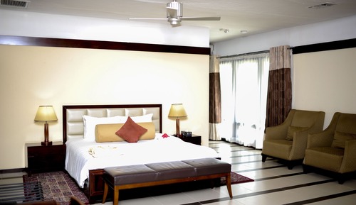 Suite presidencial, 2 baños