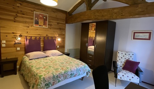 Habitación Deluxe, vistas al jardín (Lilas)