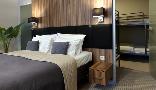 Suite familiar