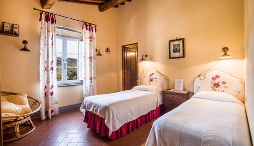 Apartamento tradicional, 2 habitaciones, acceso a la piscina, vistas al parque (Lavagna)
