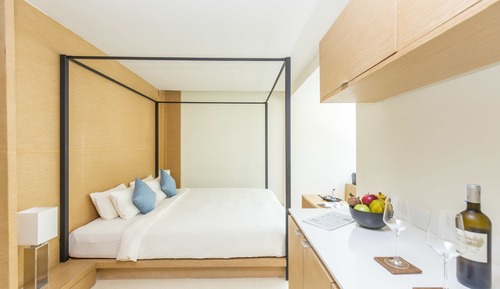 Suite estudio familiar, varias camas, no fumadores, en una planta alta
