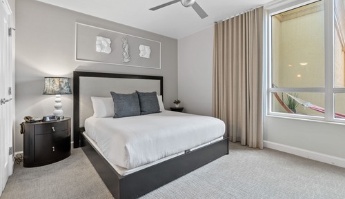 1 Bedroom Luxury Suite, 1 King, Sofa Bed, Resort View, Balcony