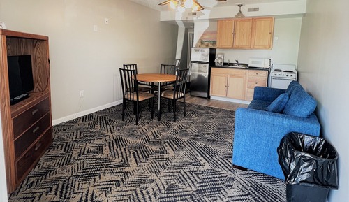 Apartamento, 1 cama de matrimonio grande, cocina básica