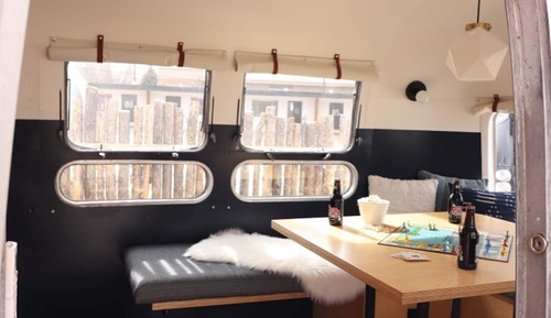 Habitación Deluxe, varias camas, baño compartido