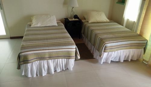 Suite, 2 camas individuales, vistas al mar, planta baja